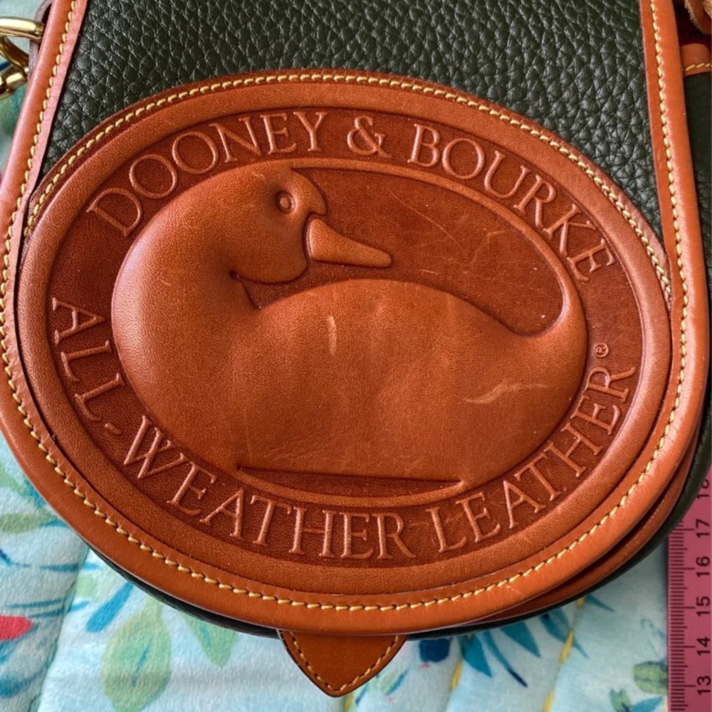 Vintage Dooney & Bourke Big Duck handbag
